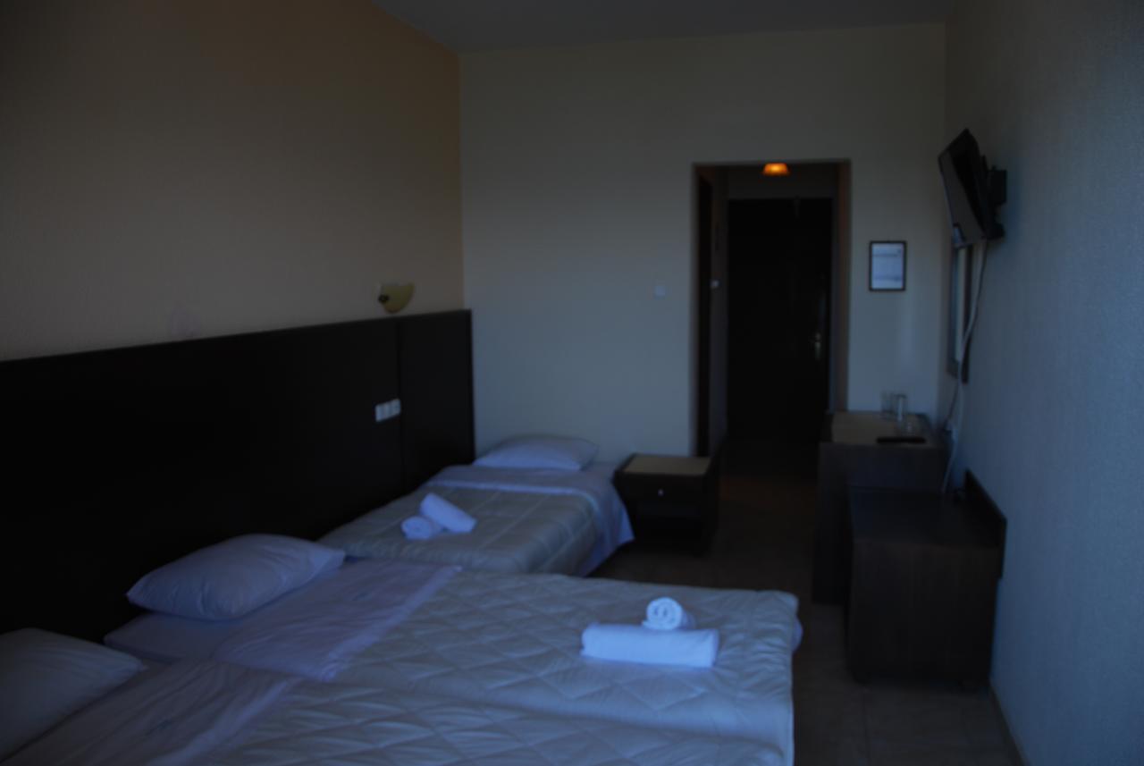 Hotel Achillion Makrygialos Room photo